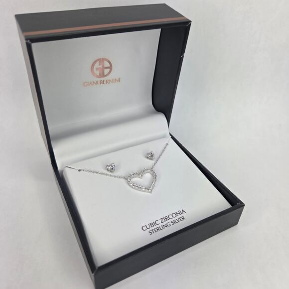 Giani Bernini 2 Pc CZ Heart Pendant Necklace & Stud Earrings Sterling Silver NEW - Picture 9 of 10